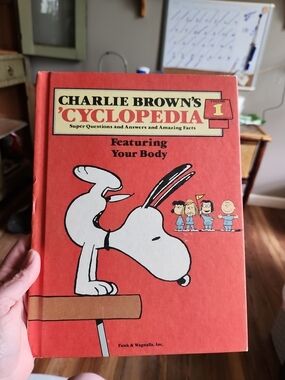 Peanuts Charlie Brown's 'Cyclopedia' Hardback Book Red